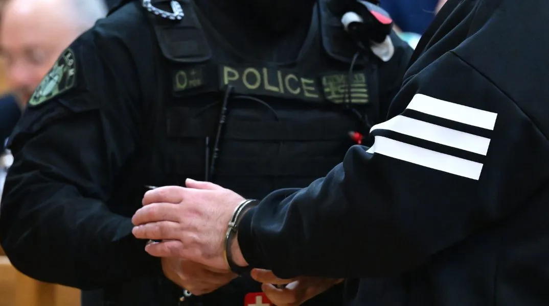 Συνελήφθη 47χρονος που απείλησε 64χρονο με πιστόλι στο κέντρο της Θεσσαλονίκης - Τι αναφέρουν οι πρώτες πληροφορίες