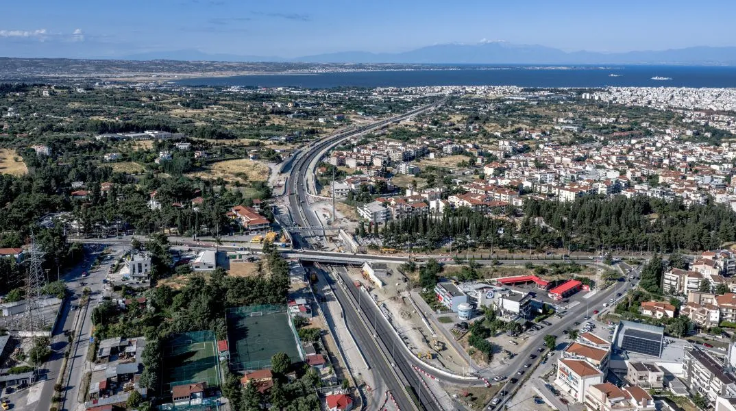 Κλειστή για έξι ώρες η περιφερειακή οδός Θεσσαλονίκης το Σάββατο, λόγω εργασιών για το flyover - Εκτροπές κυκλοφορίας και απαγόρευση φορτηγών άνω των 3,5 τόνων