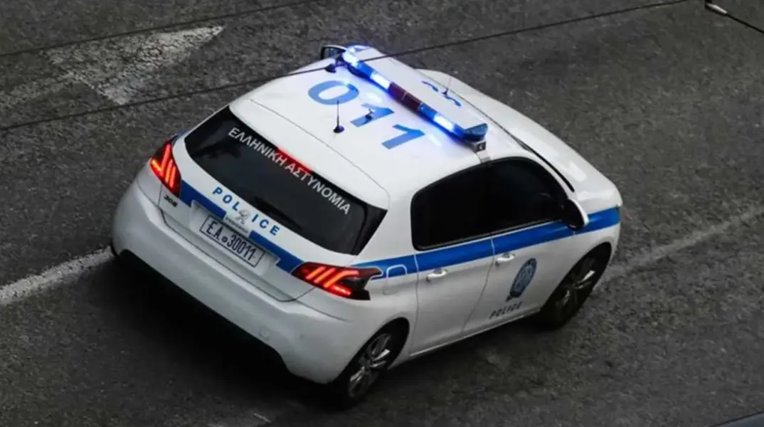 Θεσσαλονίκη: Ανήλικος προσποιήθηκε τον τεχνικό οπτικών ινών για να αποσπάσει κοσμήματα από 13χρονη
