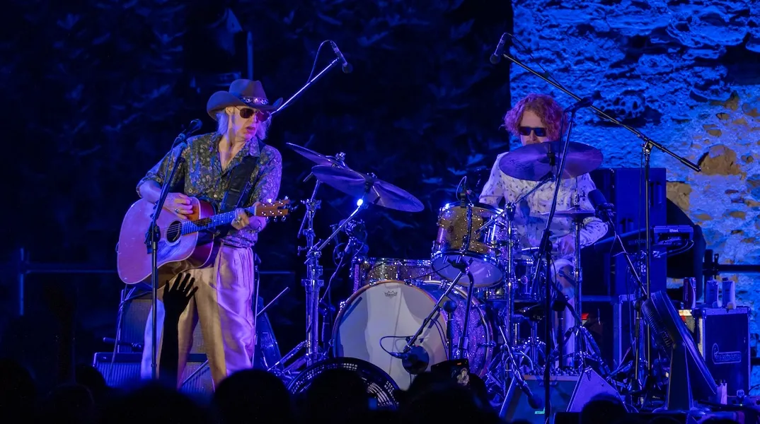 Οι Waterboys στον Λόφο της Σάνης: Παίδες, ζούμε για να ξαναβρεθούμε!