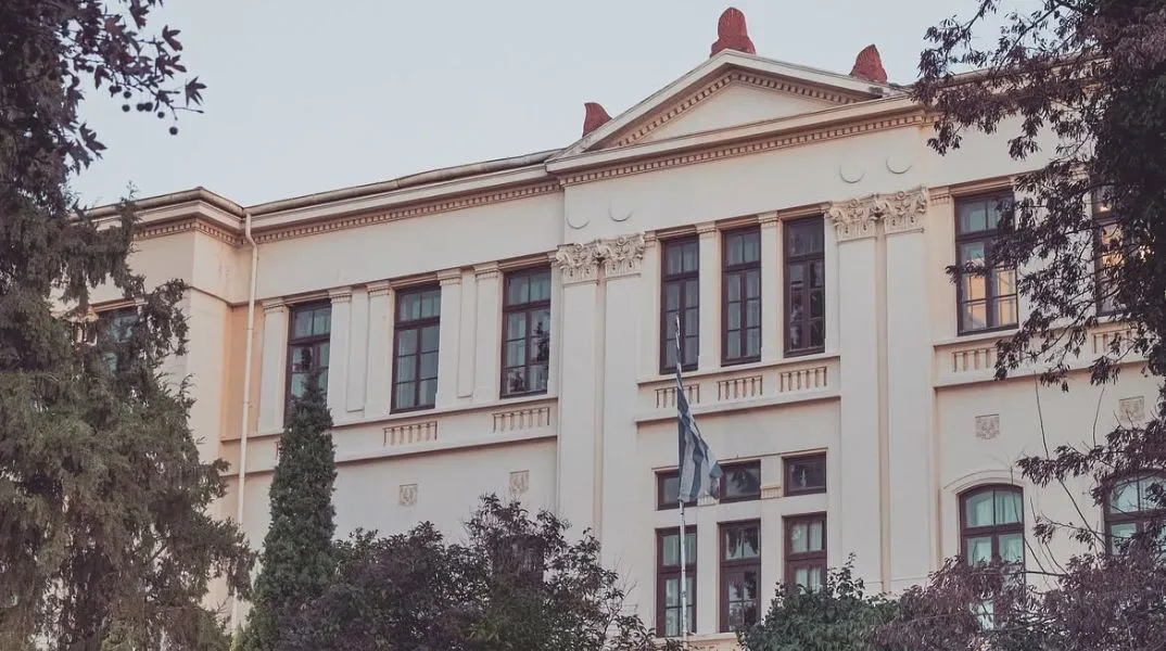 Το Τμήμα Φιλολογίας του ΑΠΘ ανοίγει τις πόρτες του στο κοινό, προσφέροντας δωρεάν παρακολούθηση προπτυχιακών μαθημάτων από τις 28 Σεπτεμβρίου.