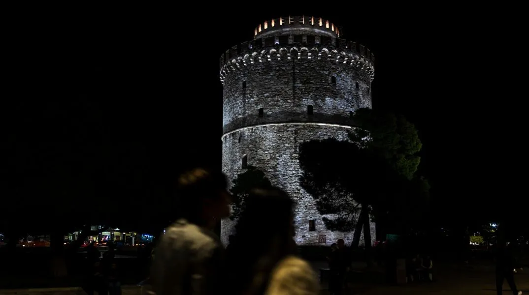 Θεσσαλονίκη: Ο νέος φωτισμός του Λευκού Πύργου παρουσιάζεται στις 27 Οκτωβρίου - Παρουσία του Κωνσταντίνου Τασούλα και του Κυριάκου Μητσοτάκη
