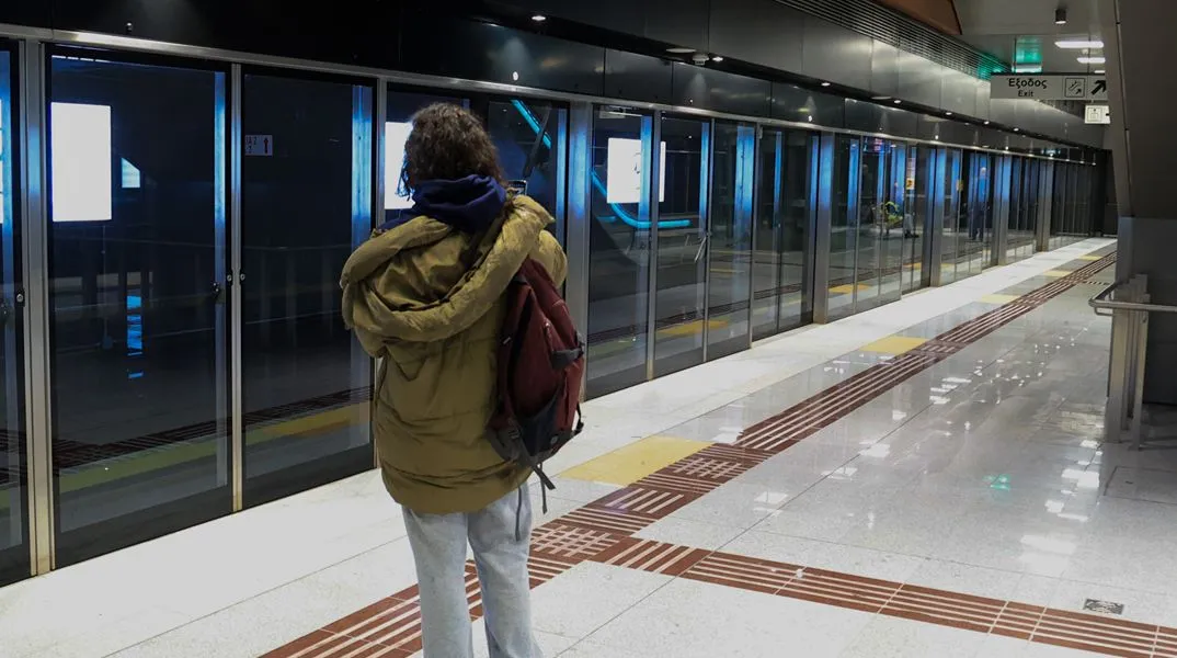 Τροποποιείται η ώρα έναρξης λειτουργίας του Μετρό Θεσσαλονίκης την ερχόμενη Κυριακή.