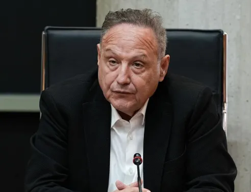 Ο Στέλιος Αγγελούδης επιβεβαιώνει ότι το Μητροπολιτικό Πάρκο 120 στρεμμάτων στη ΔΕΘ είναι νομικά κατοχυρωμένο - Ανοίγει ο δρόμος για μεγάλη αστική ανάπλαση.