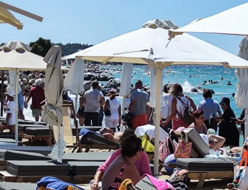 Χαλκιδική: Πέντε σφραγίσεις και τρεις συλλήψεις για παραβάσεις στον αιγιαλό - Σε όλη τη χώρα έχουν πραγματοποιηθεί πάνω από 1.500 έλεγχοι.