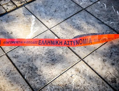 Θεσσαλονίκη: Διάρρηξη σε κοσμηματοπωλείο στον Λαγκαδά - Έβγαλαν καραμπίνα σε αστυνομικό