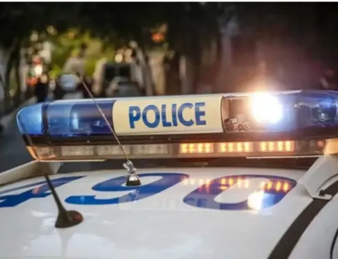 Θεσσαλονίκη: 58χρονη έβαλε φωτιά στην πόρτα της γειτόνισσάς της και την απείλησε