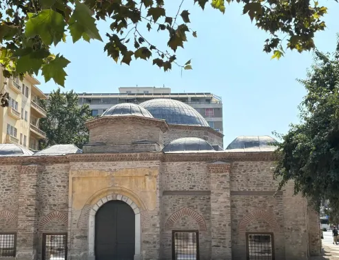 Χαμζά Μπέη – Αλκαζάρ: Ελεύθερο από σκαλωσιές το μνημείο μετά από 40 χρόνια