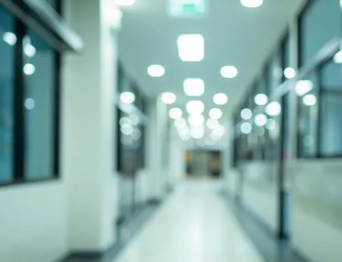 Σε σπίτια ή άλλες δομές μεταφέρονται ασθενείς από την ιδιωτική κλινική της Θεσσαλονίκης, μετά την απόφαση σφράγισης για παράνομες χημειοθεραπείες.